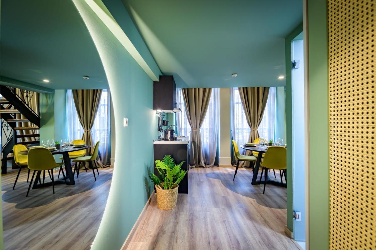 Urban Tales Aparthotel Athén Kültér fotó