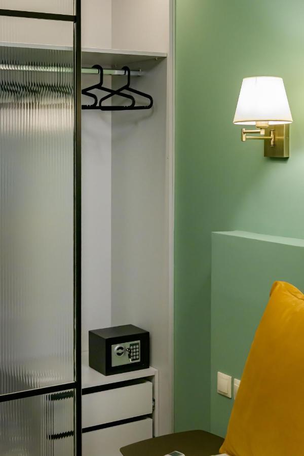 Urban Tales Aparthotel Athén Kültér fotó