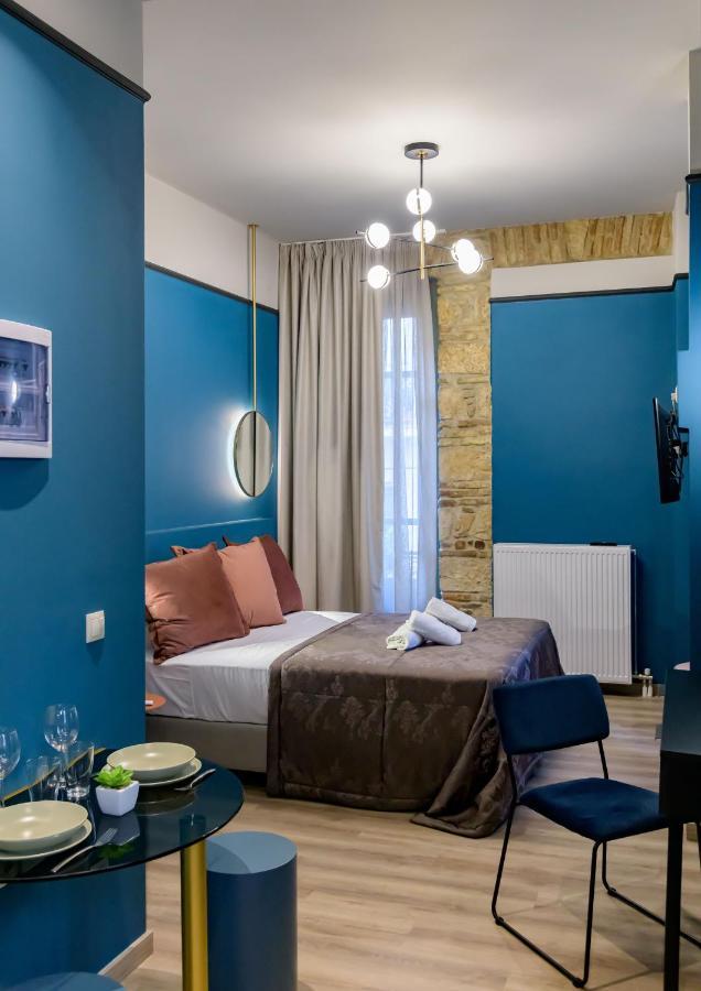 Urban Tales Aparthotel Athén Kültér fotó
